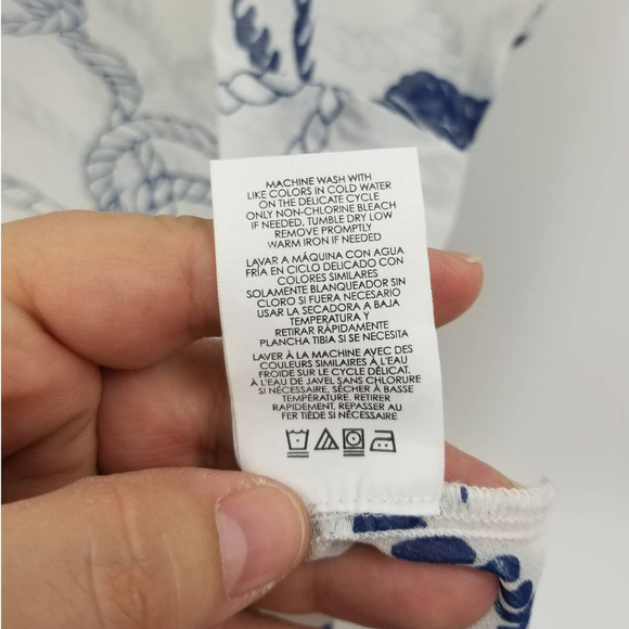 Cabi Blouse Size M Collared Short Sleeve Button Down Shirt Boating Print White - Picture 7 of 9